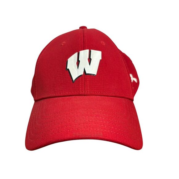 Under Armour Other - Under Armour Wisconsin Badgers Fitted Red Hat Ball Cap Size XL